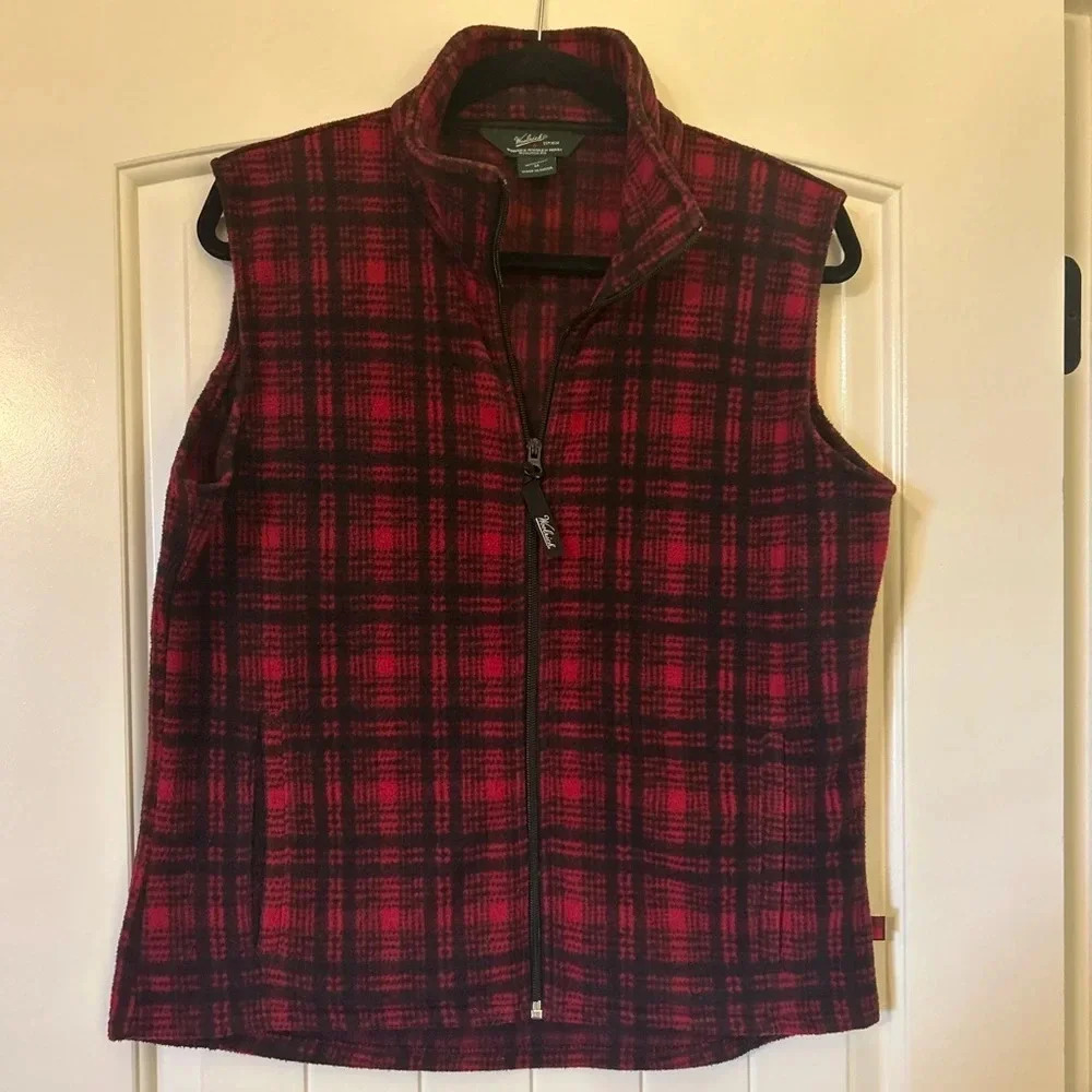 Cabincore Vintage Woolrich Red/Black Plaid Vest. Old Money. Academia. Gorpcore